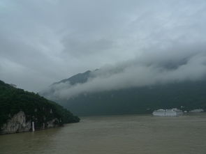 烟雨三峡,重庆至宜昌游轮上的天气漫记 烟雨三峡,重庆至宜昌游轮上的天气漫记